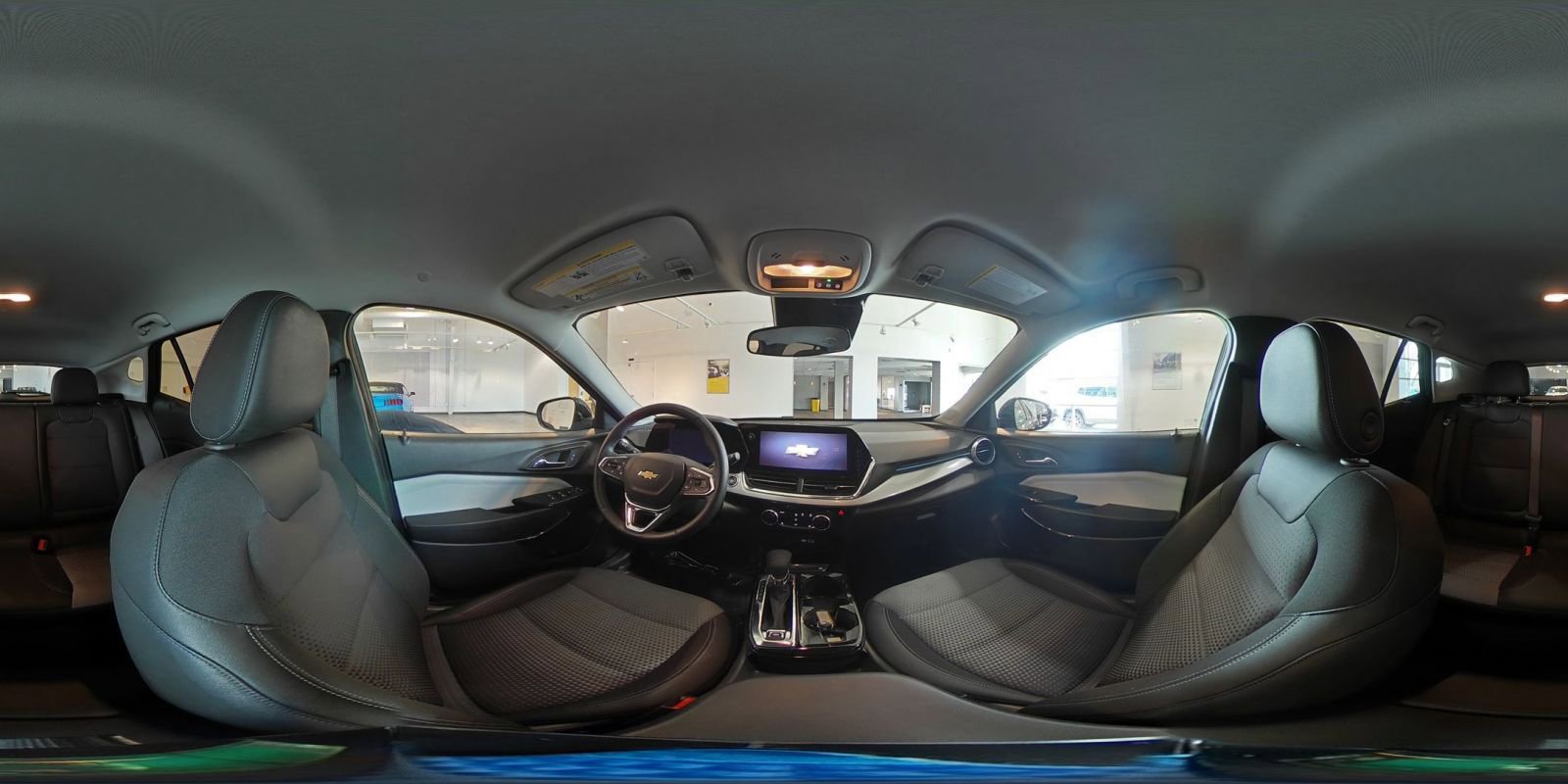 Used 2025 Chevrolet Trax LT w/ LT Convenience Package image 41