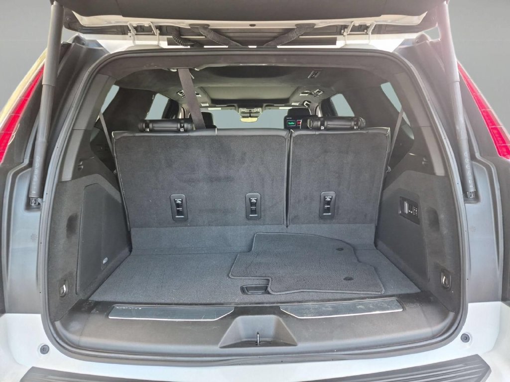 Certified 2023 Cadillac Escalade V AWD/4WD image 25