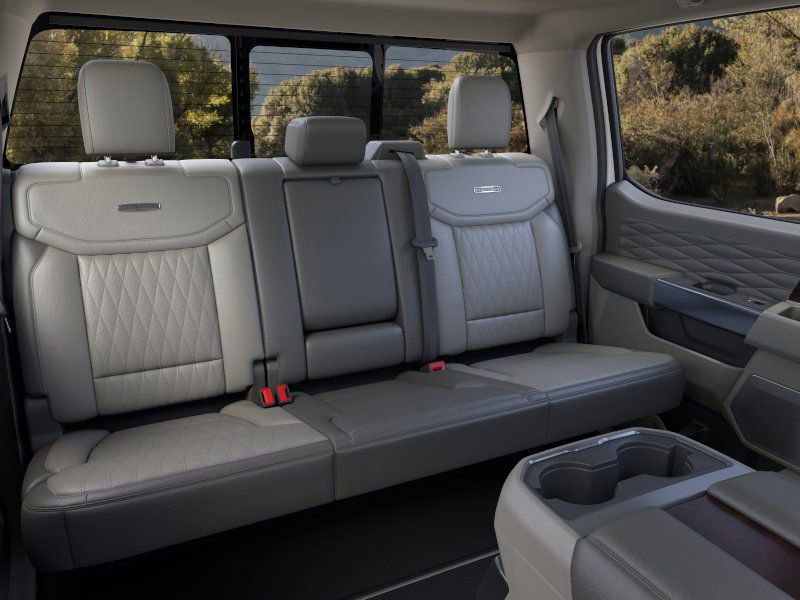 New 2025 Ford F450 Platinum w/ Platinum Plus Package image 11