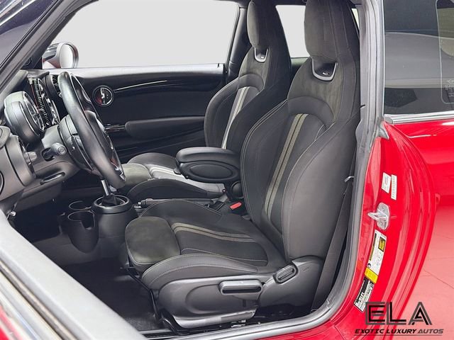 Used 2019 MINI Cooper John Cooper Works w/ Premium Package image 21