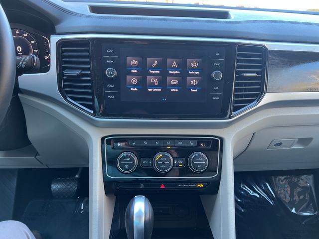 Used 2023 Volkswagen Atlas SE image 21