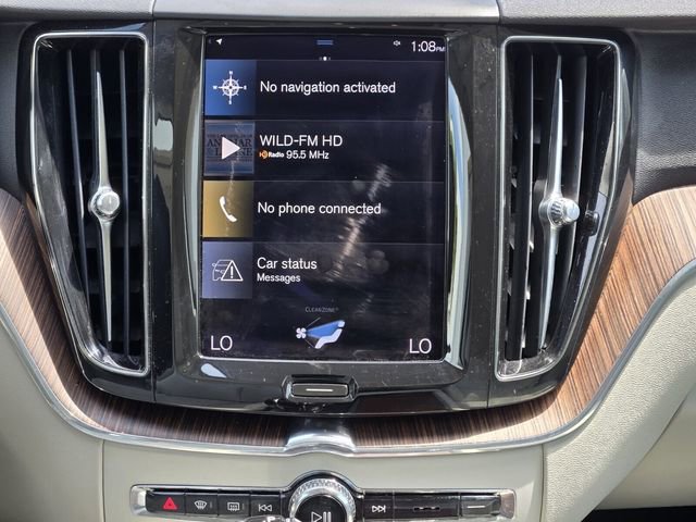 Used 2021 Volvo XC60 T5 Momentum image 20