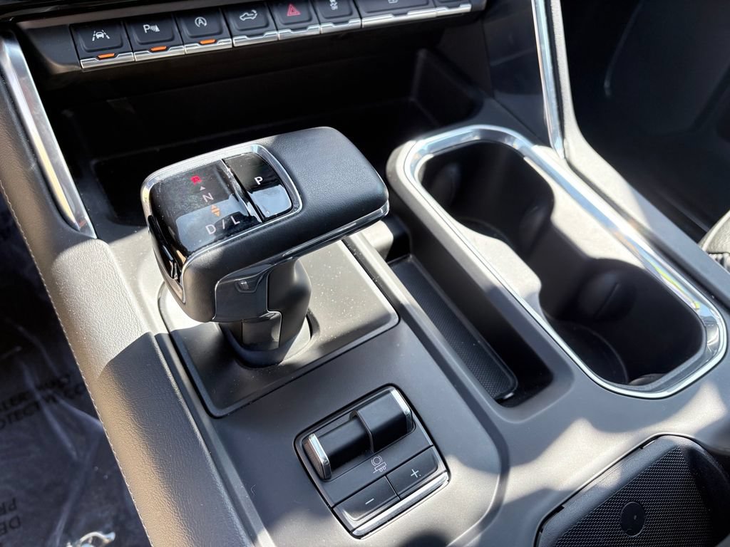 Used 2024 GMC Sierra 1500 Denali w/ Technology Package RWD image 18