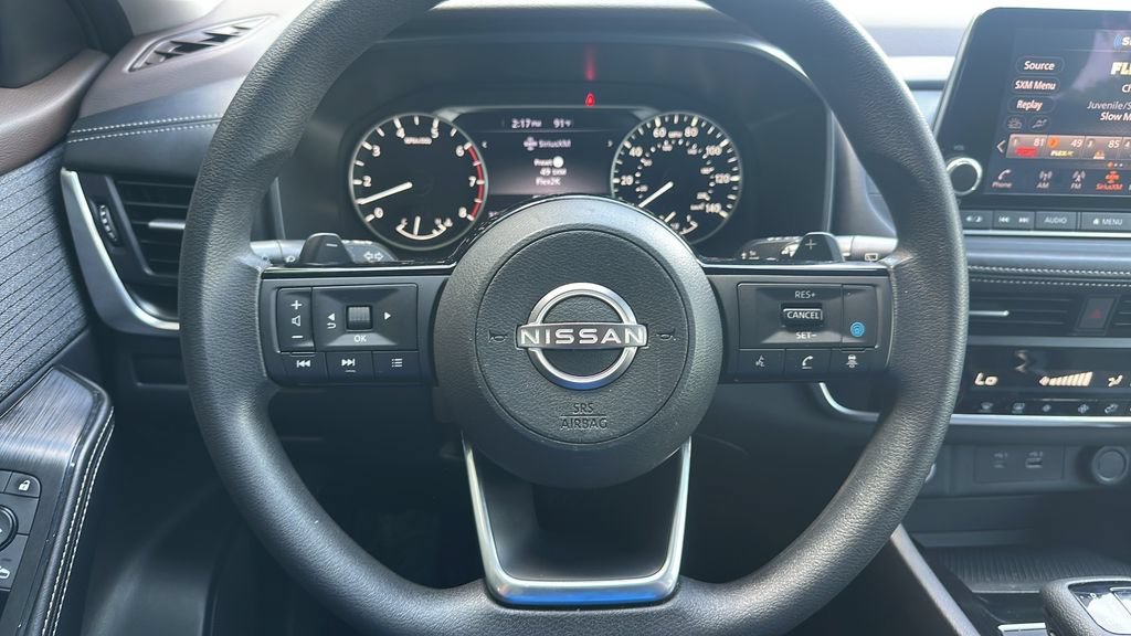 Used 2023 Nissan Rogue SV FWD image 14