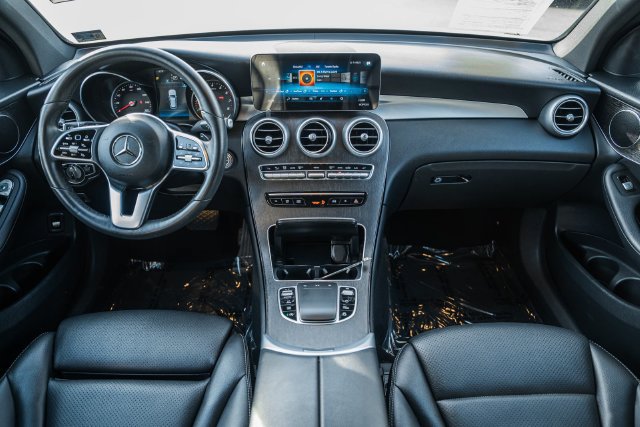 Used 2022 Mercedes-Benz GLC 300 4MATIC image 20