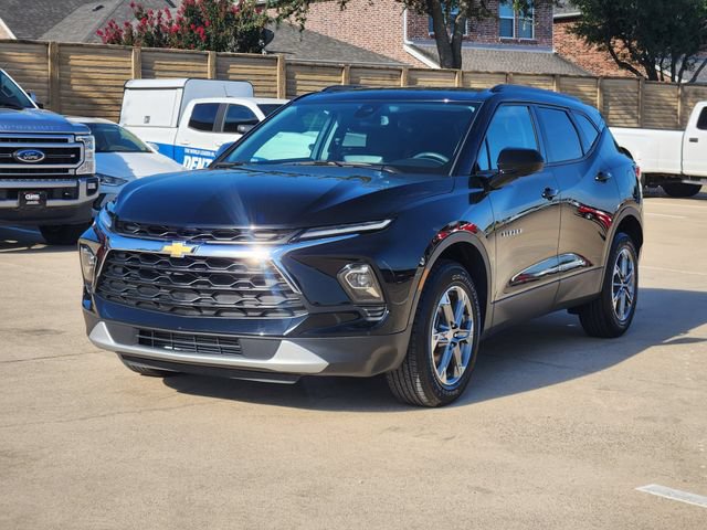 Used 2024 Chevrolet Blazer LT w/ Convenience Package FWD image 11