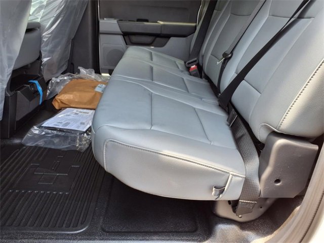 New 2025 Ford F550 4x4 Crew Cab Super Duty image 10