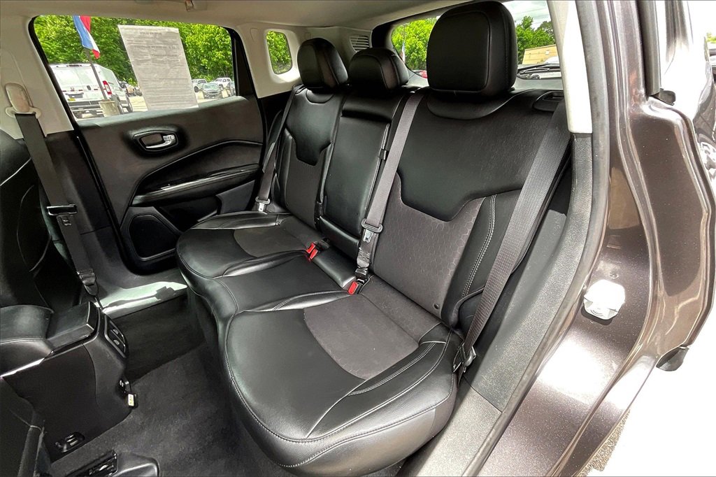 Used 2020 Jeep Compass Altitude image 25