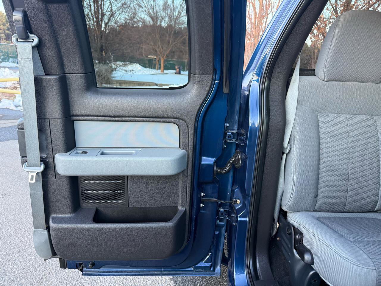 Used 2012 Ford F150 XLT image 23