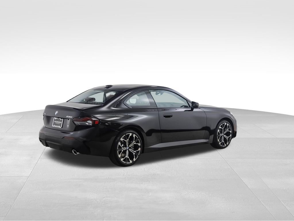 Used 2025 BMW 230i xDrive Coupe w/ Convenience Package image 5