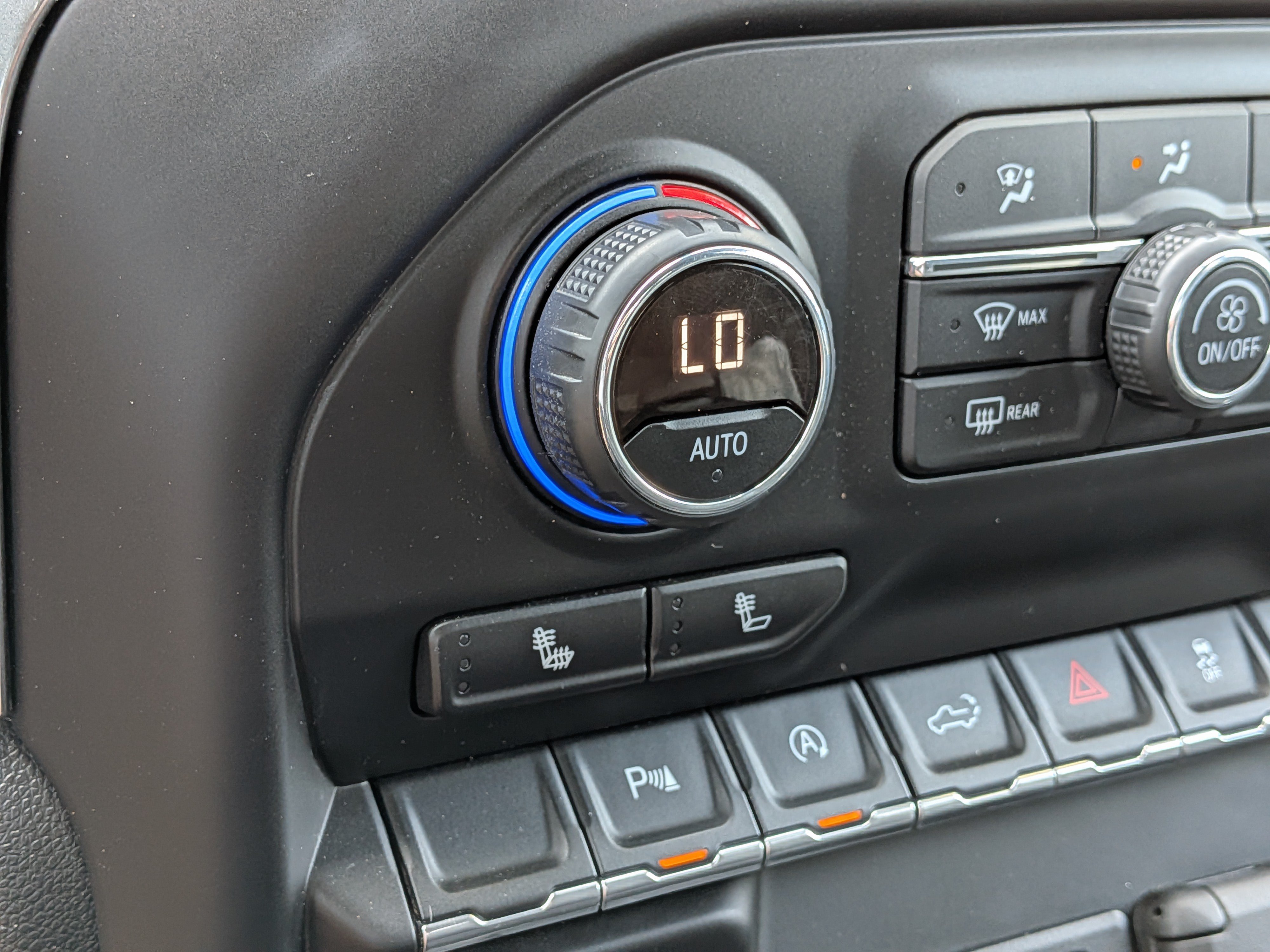 Used 2020 Chevrolet Silverado 1500 LT w/ All-Star Edition AWD/4WD image 29