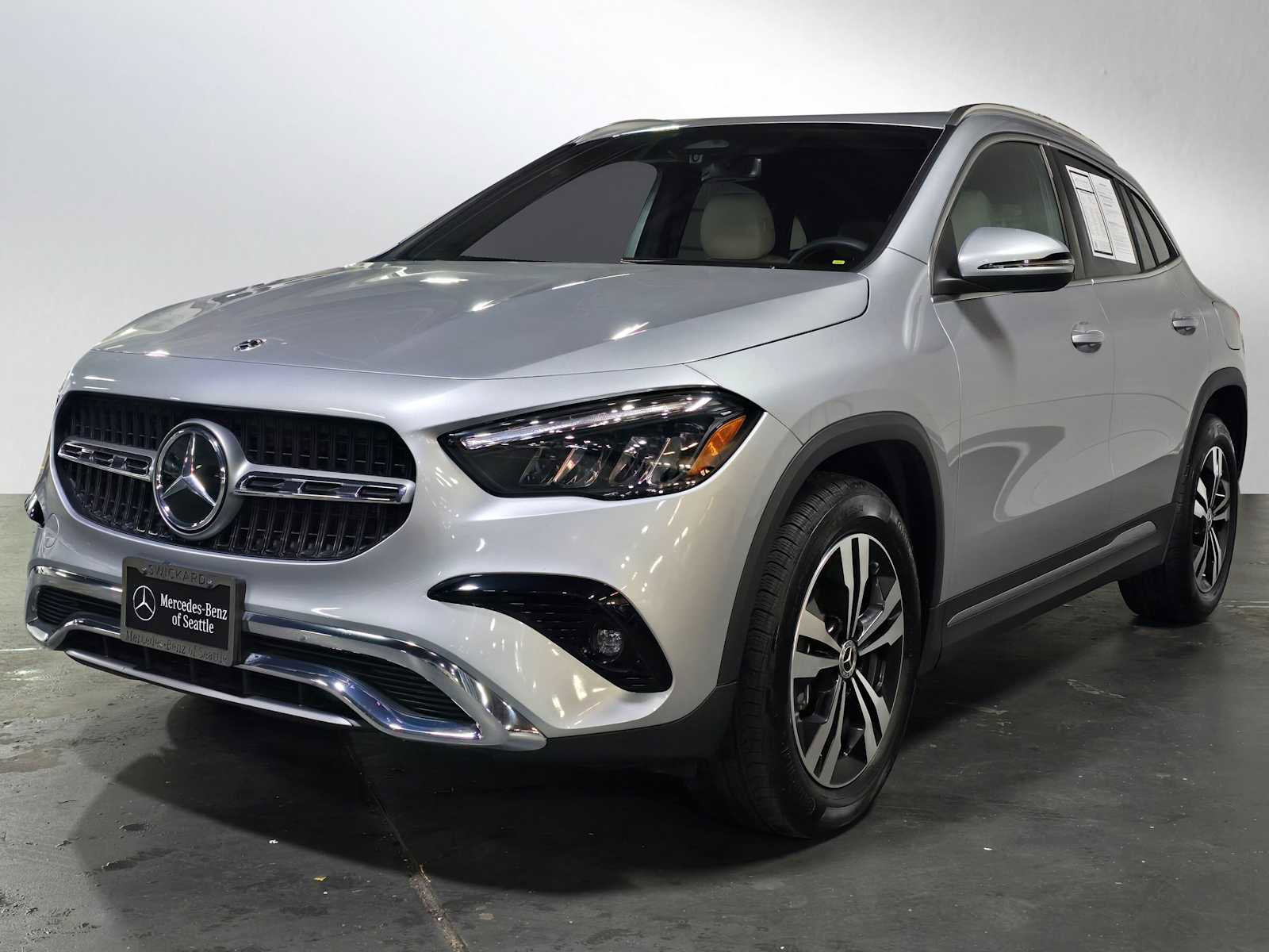 Certified 2026 Mercedes-Benz GLA 250 4MATIC image 8