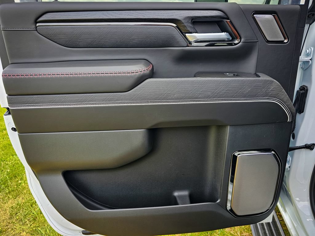 New 2026 GMC Sierra 2500 AT4X w/ AT4X AEV Edition AWD/4WD image 37