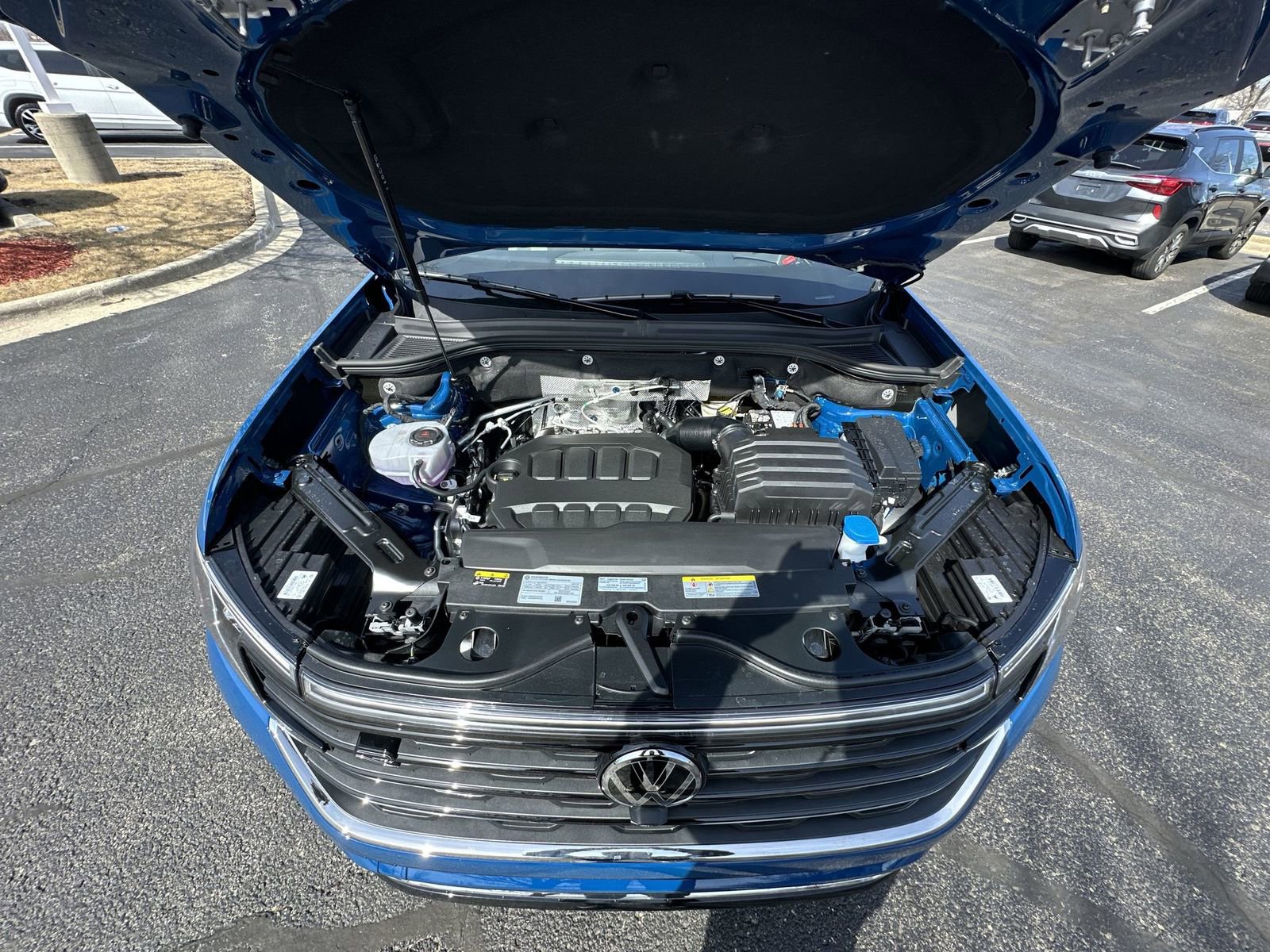 New 2025 Volkswagen Atlas SEL Premium R-Line image 28