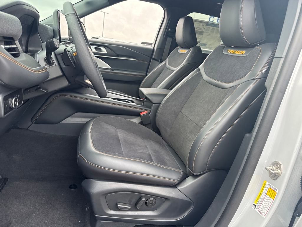New 2026 Ford Explorer Tremor w/ Tremor Ultimate Package AWD/4WD image 24