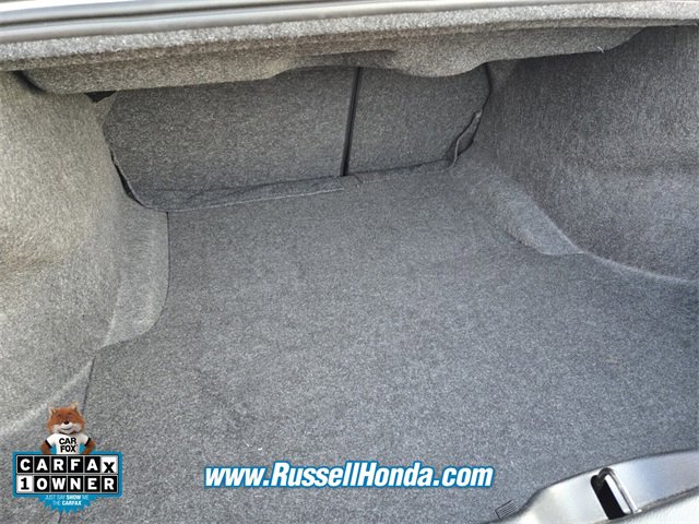 Used 2023 Chrysler 300 Touring L image 10