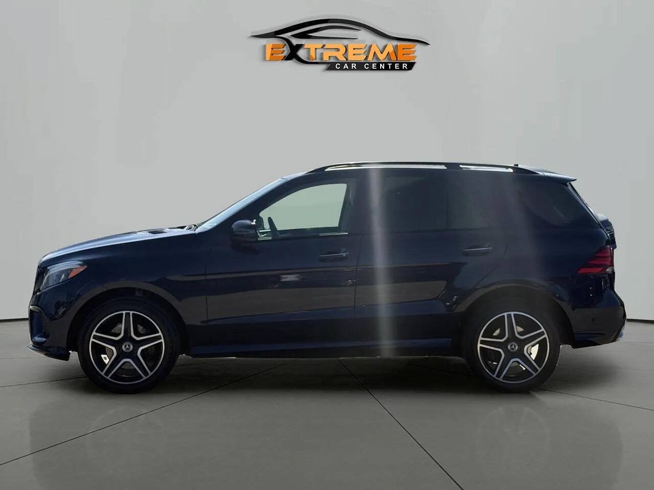 Used 2018 Mercedes-Benz GLE 350 4MATIC image 3