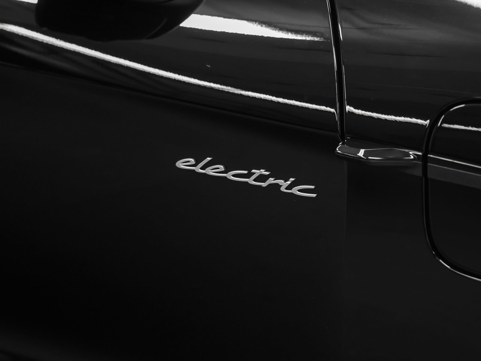 New 2026 Porsche Taycan AWD/4WD image 17