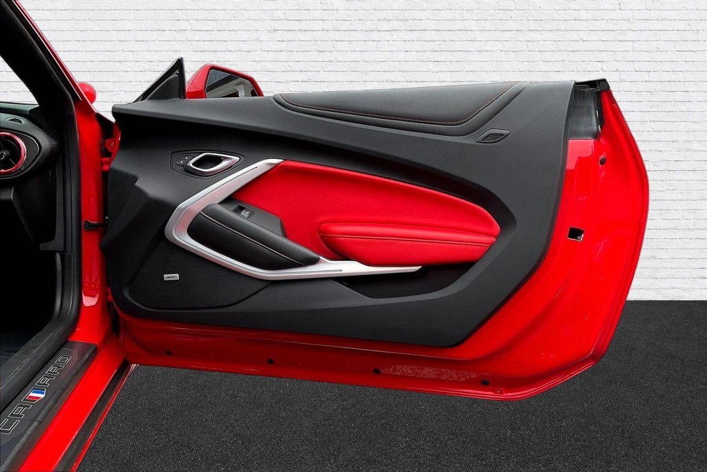 Used 2021 Chevrolet Camaro SS RWD image 26
