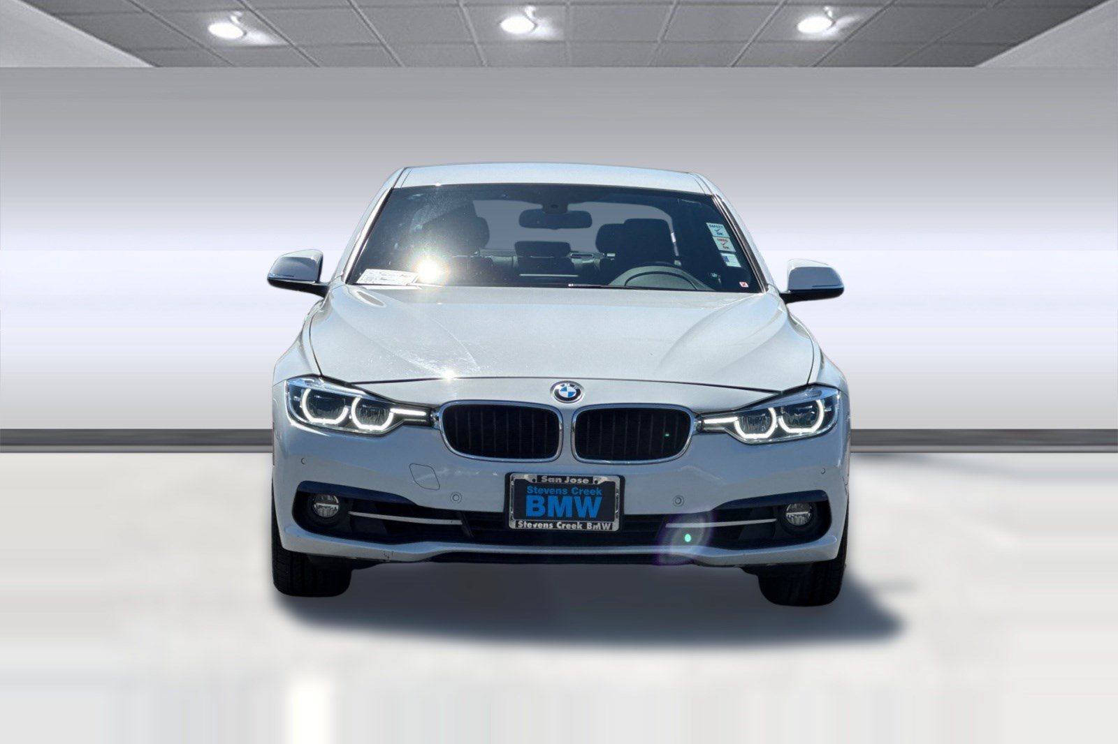Used 2018 BMW 330i Sedan RWD image 5