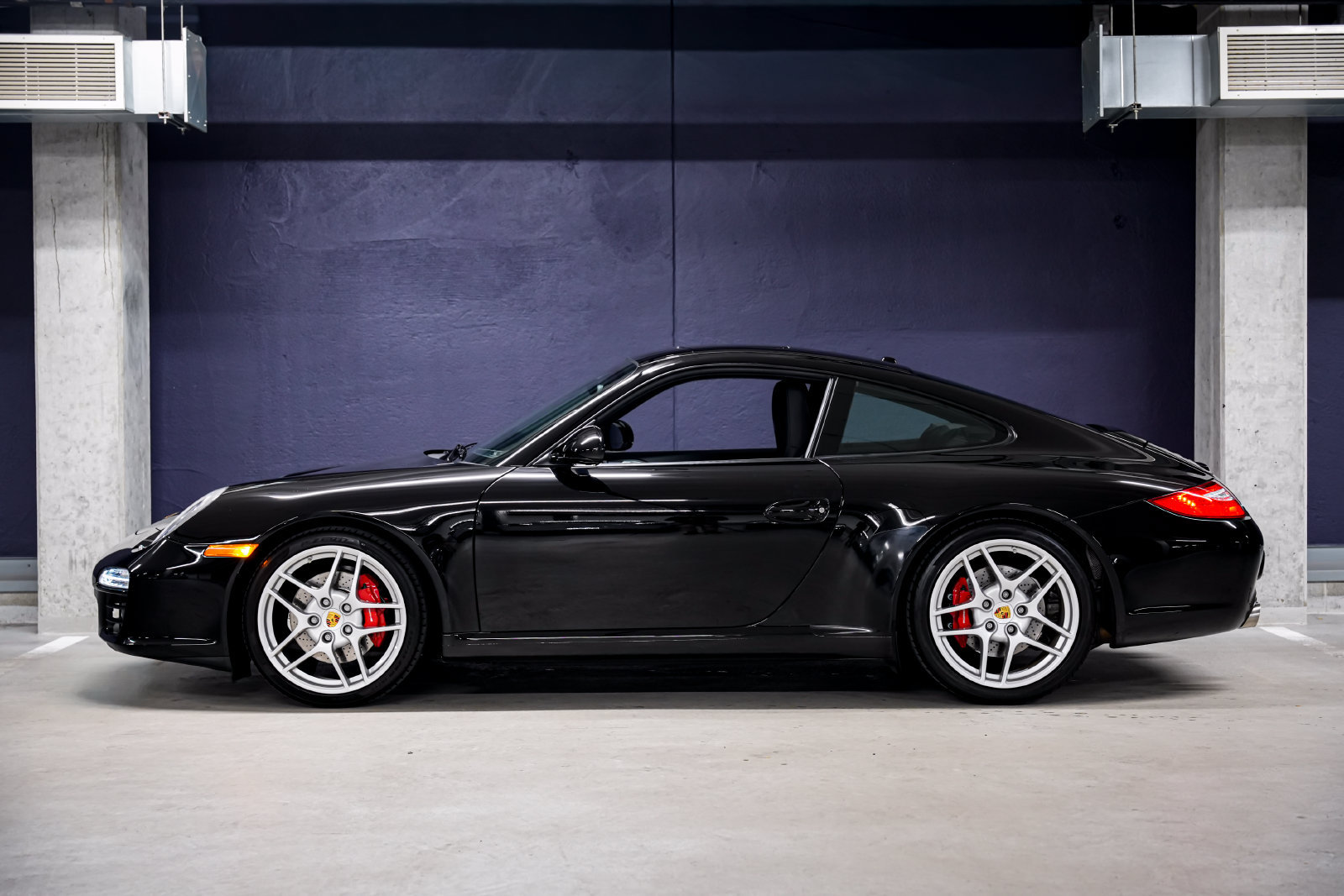 Used 2009 Porsche 911 Carrera S RWD image 7
