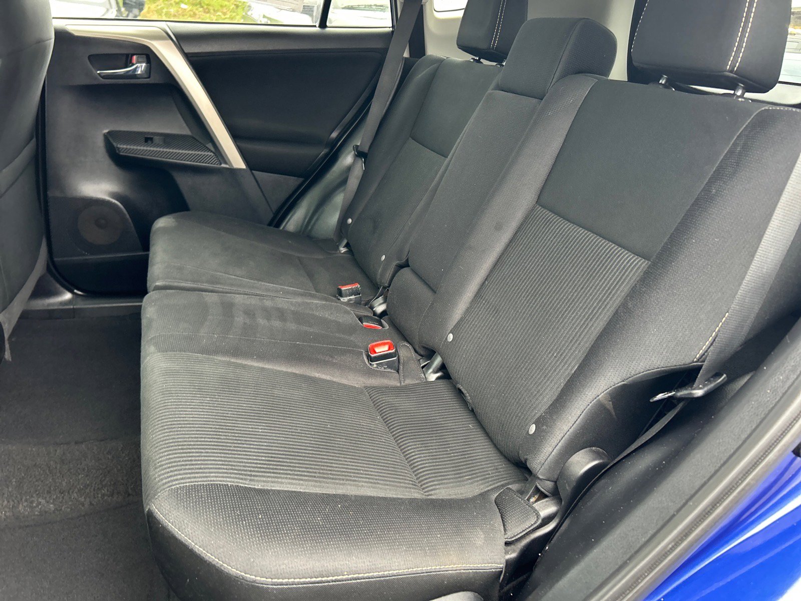 Used 2015 Toyota RAV4 XLE image 10