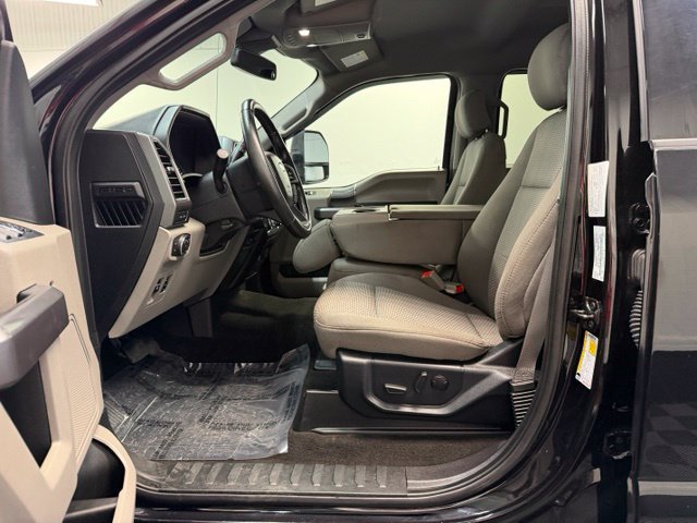 Used 2020 Ford F150 XLT w/ Equipment Group 302A Luxury AWD/4WD image 12