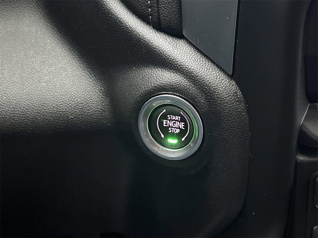 Used 2021 Chevrolet Silverado 1500 RST image 21