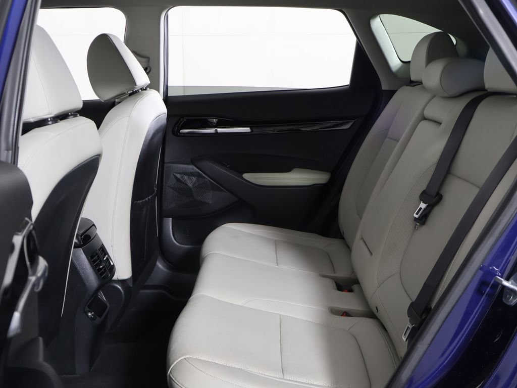 Used 2023 Kia Seltos SX image 30