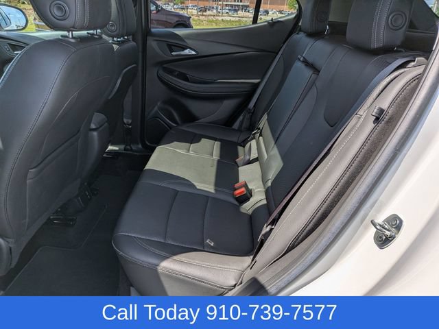 Used 2023 Buick Encore GX Essence w/ Experience Buick Package FWD image 29