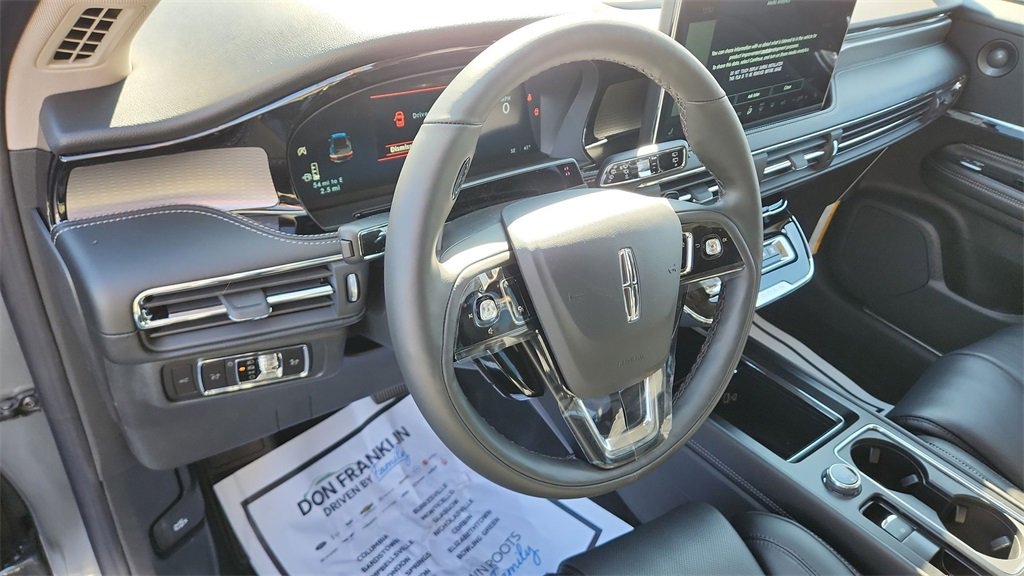 New 2026 Lincoln Corsair Reserve image 18