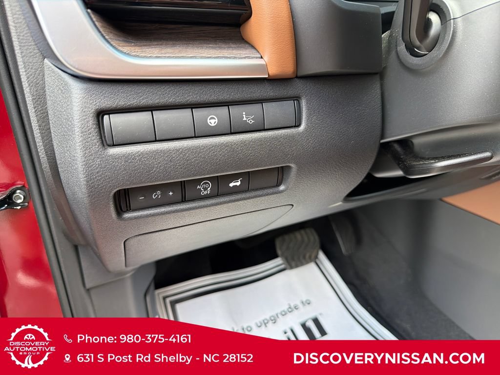 Certified 2026 Nissan Rogue Platinum w/ Platinum Premium Package AWD/4WD image 15