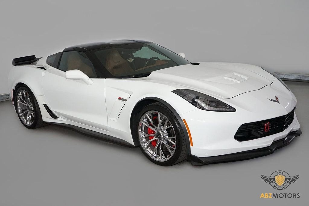 Used 2017 Chevrolet Corvette Z06 image 2