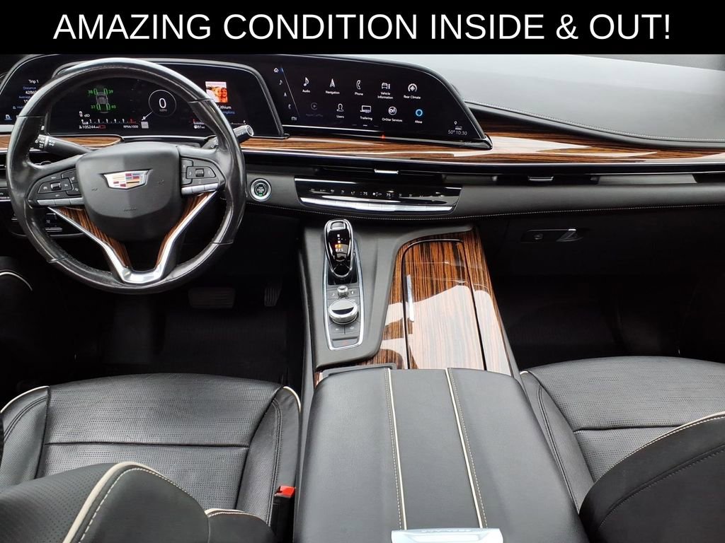Used 2021 Cadillac Escalade Premium Luxury w/ Driver Assist Tech Package AWD/4WD image 18