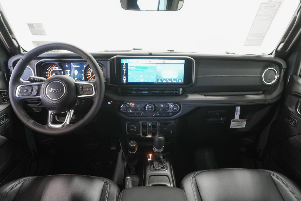 New 2027 Jeep Wrangler Unlimited Sahara AWD/4WD image 9