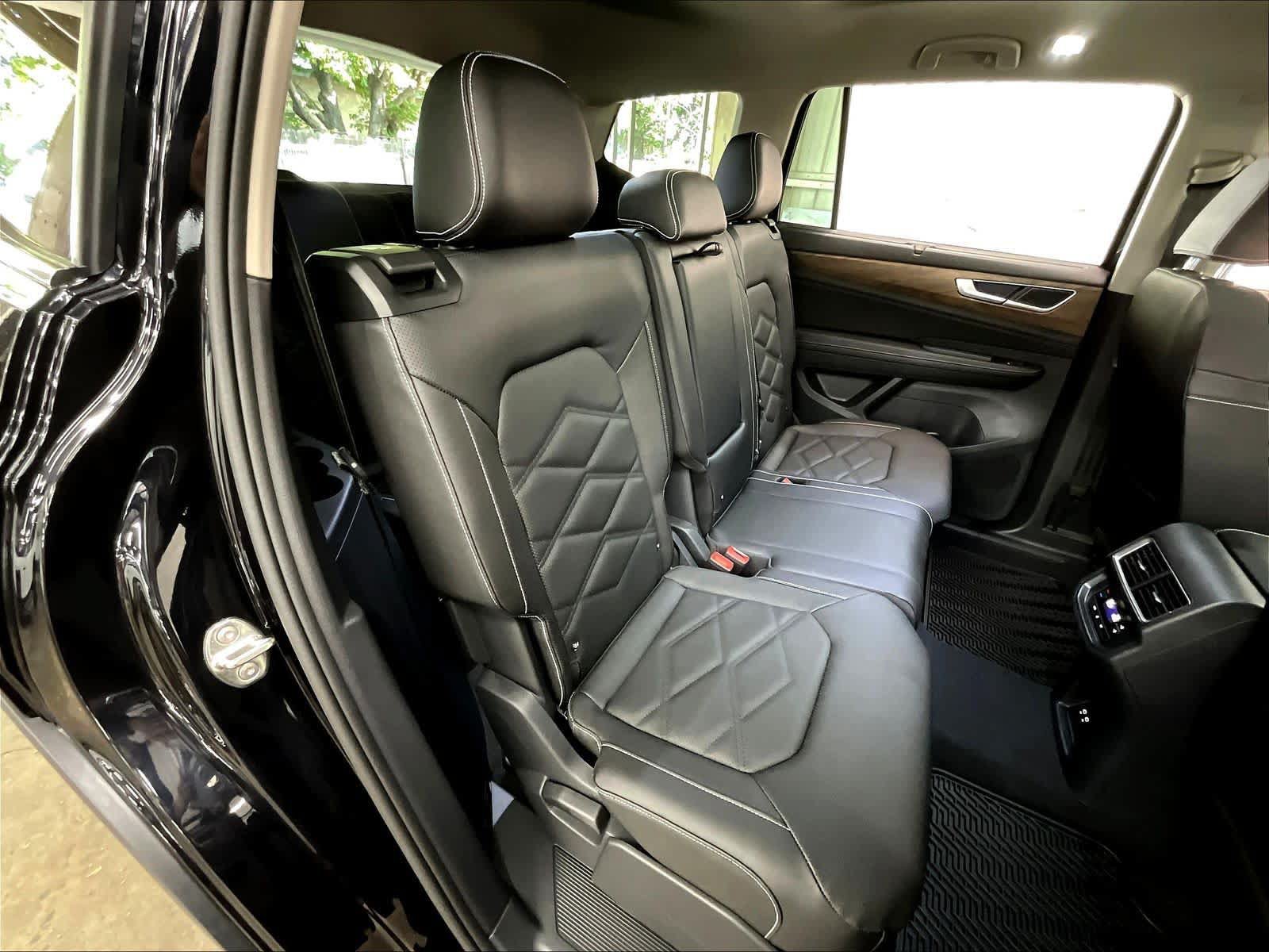 New 2026 Volkswagen Atlas SE AWD/4WD image 11