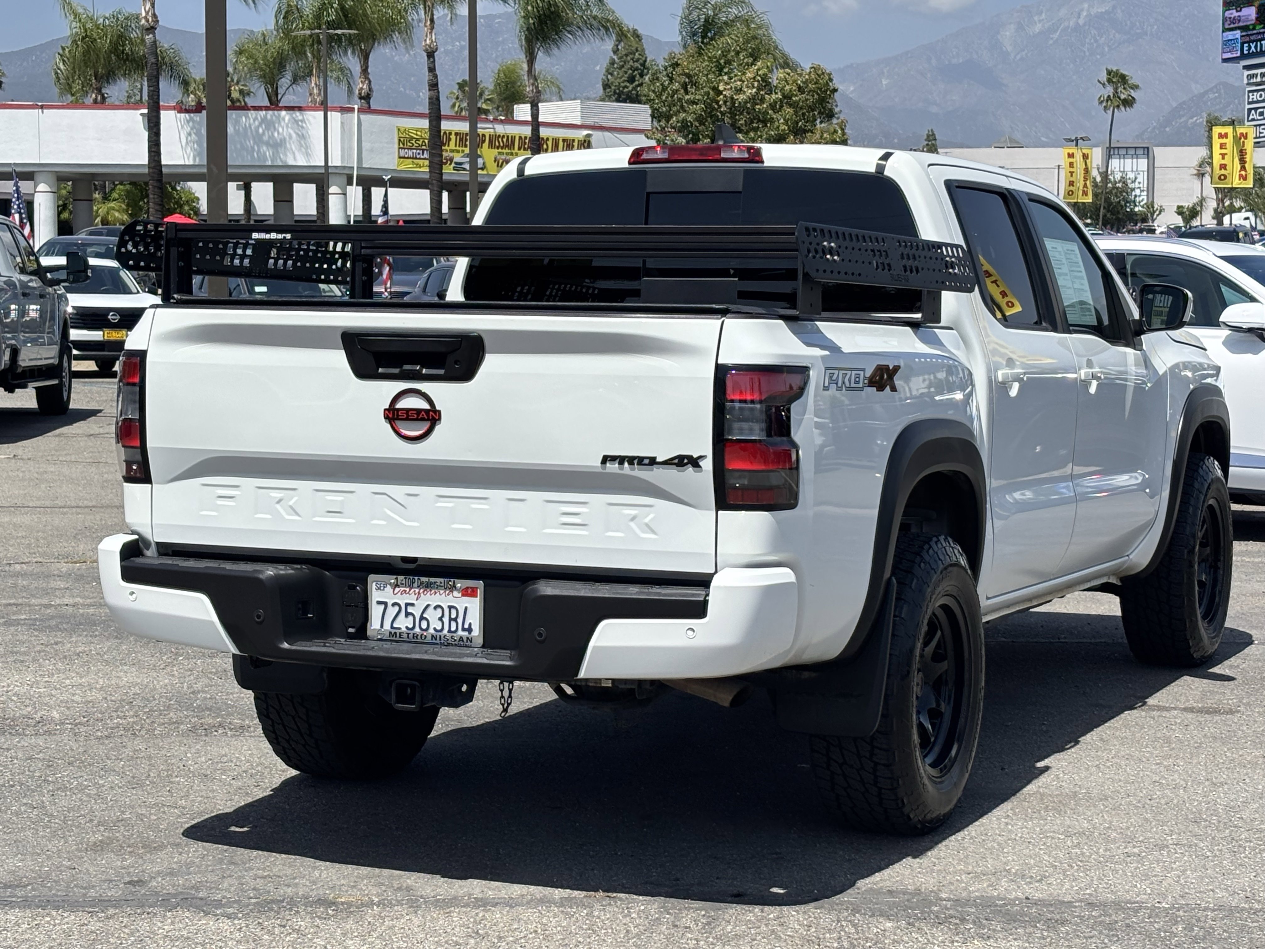 Used 2024 Nissan Frontier PRO-4X w/ Technology Package AWD/4WD image 4