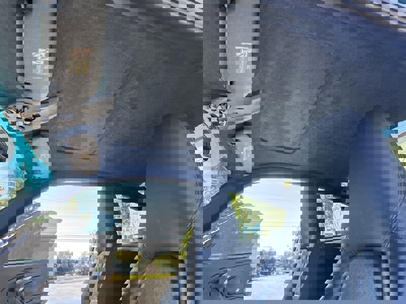 Used 2003 Porsche 911 Carrera 4S image 29