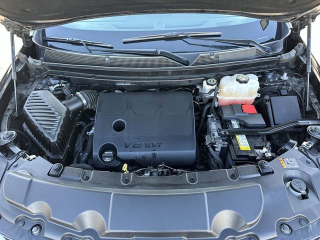 Used 2021 Chevrolet Traverse Premier image 31