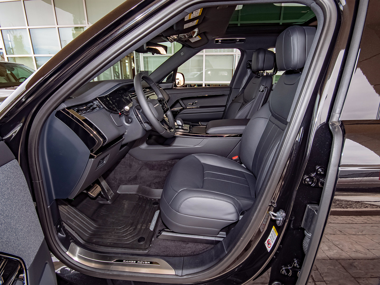 New 2026 Land Rover Range Rover Sport Dynamic SE AWD/4WD image 36