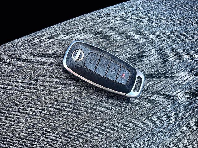 Certified 2023 Nissan Rogue SV image 29