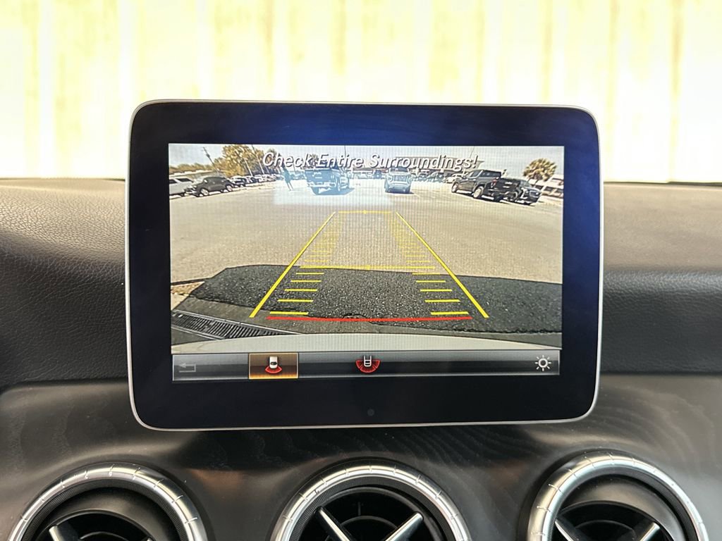 Used 2017 Mercedes-Benz CLA 250 image 25