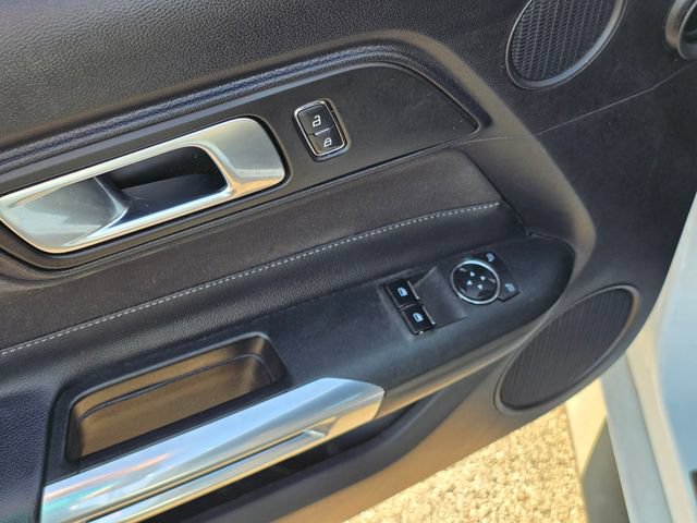 Used 2018 Ford Mustang Coupe w/ Equipment Group 101A RWD image 19