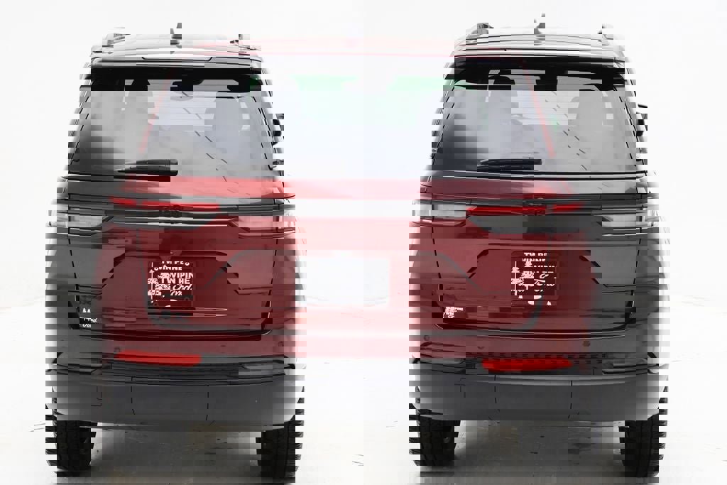 Used 2024 Jeep Grand Cherokee Altitude image 7