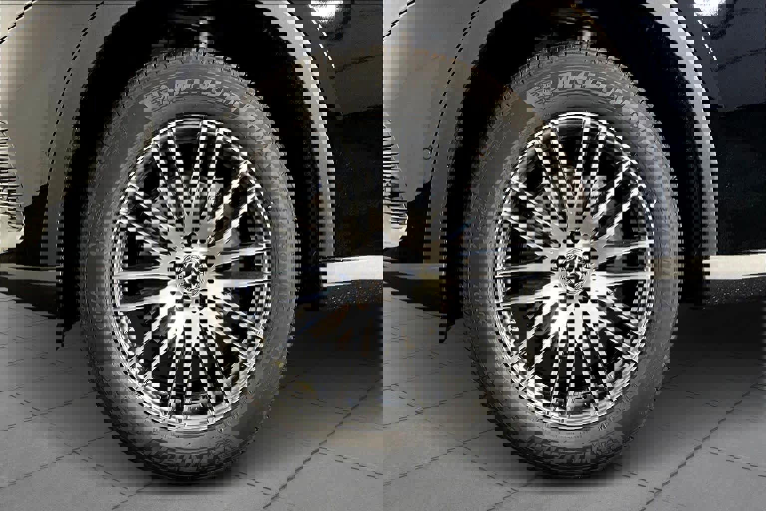 New 2026 Mercedes-Benz GLC 300 4MATIC image 17