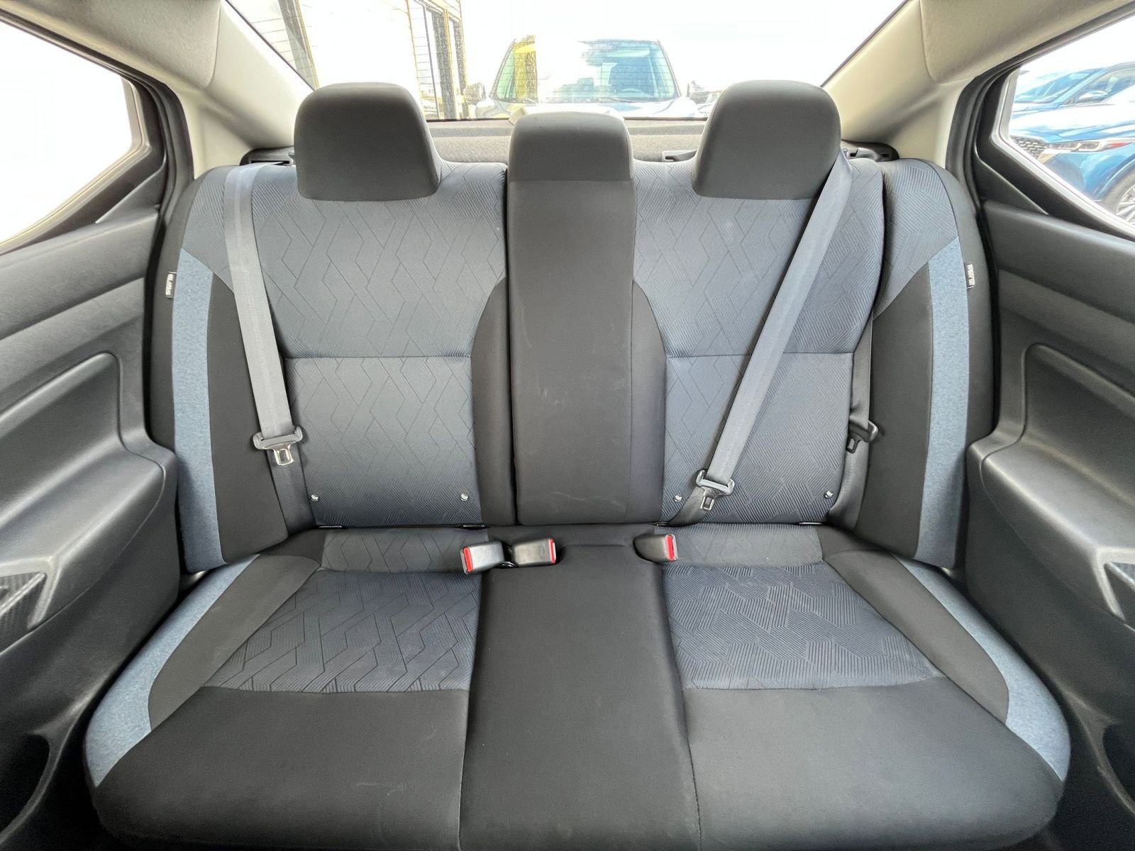 Used 2023 Nissan Versa SV image 36