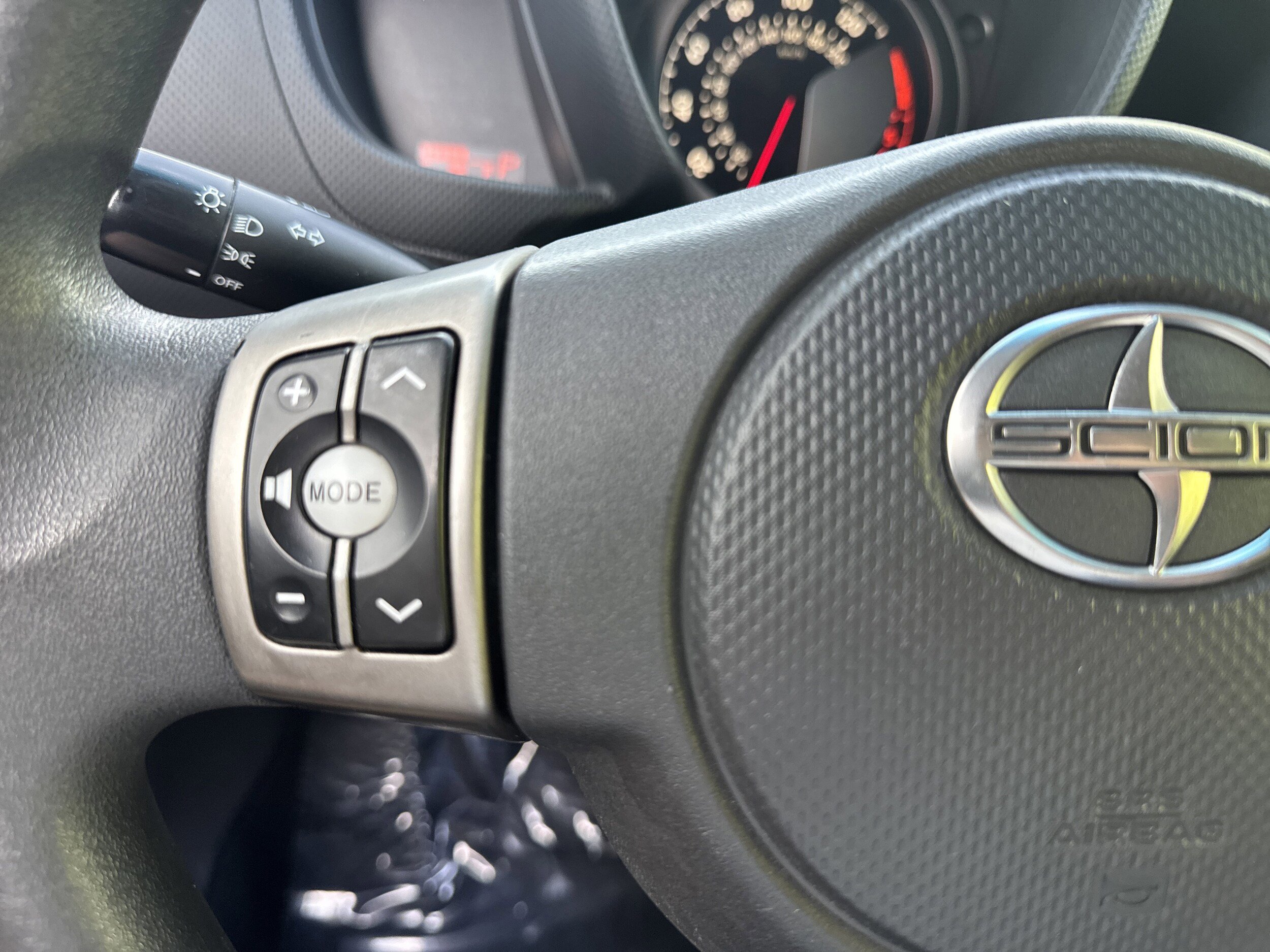 Used 2012 Scion xD FWD image 17