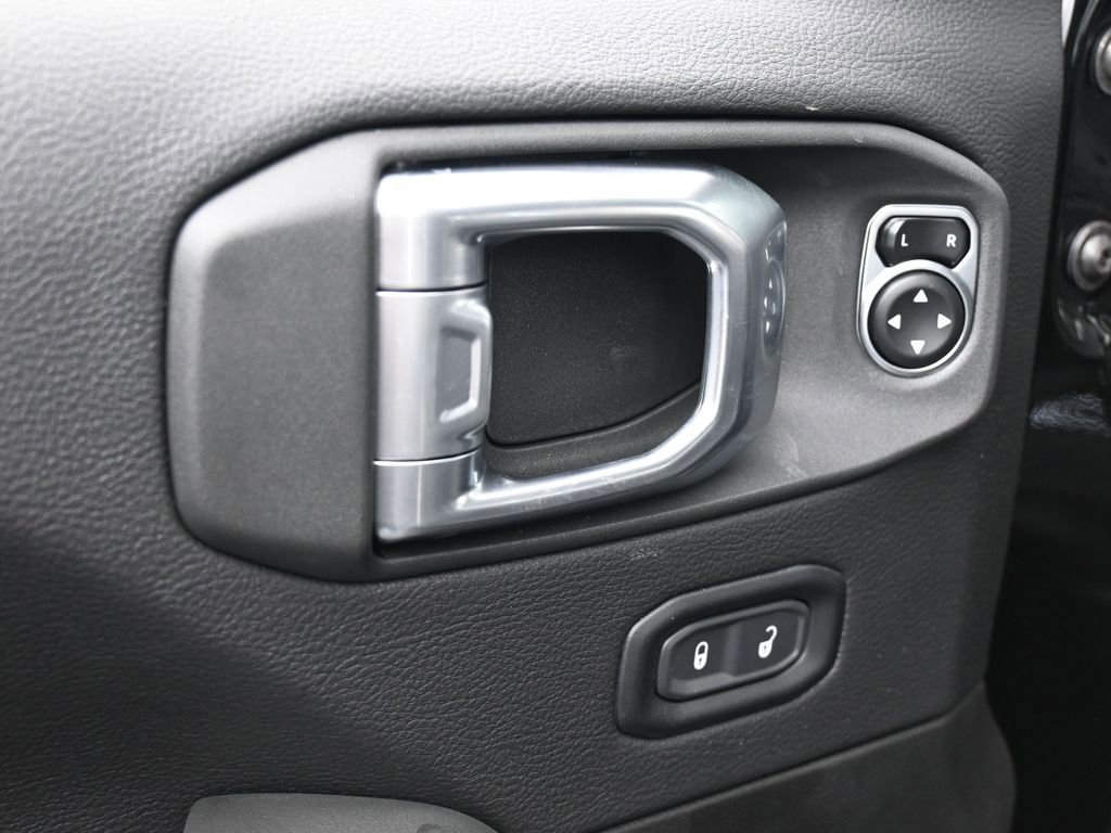 Used 2024 Jeep Gladiator Sport w/ Premium Package image 24