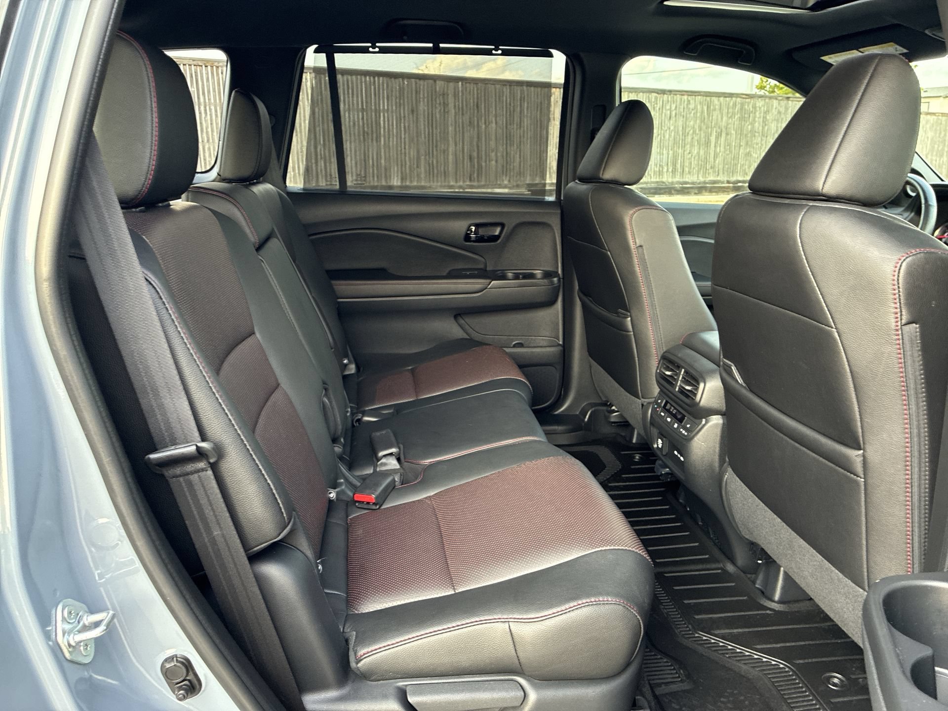 Certified 2024 Honda Passport Black Edition image 22