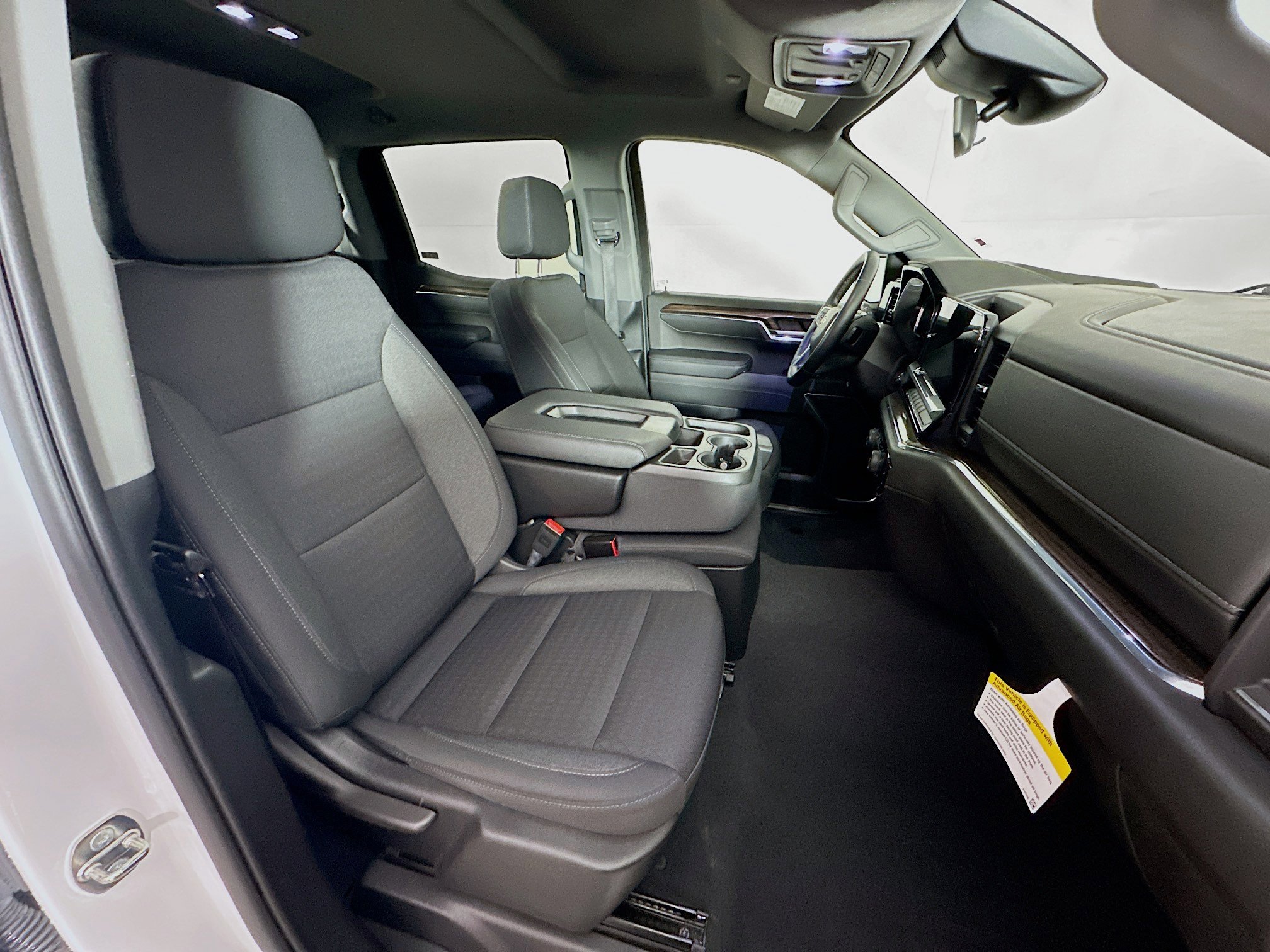 Used 2023 Chevrolet Silverado 1500 LT image 29